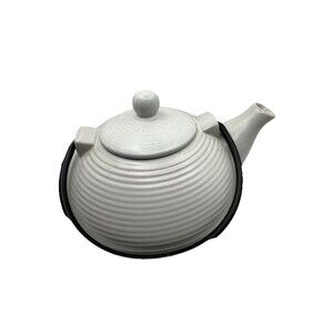 Teapot Design PAC Speckled Off-White - Modern Ribbed Stoneware